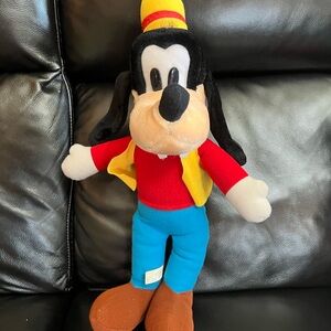 Vintage 90’s Disneyland Walt Disney World Goofy Plush 16 Inch Stuffed Animal Toy